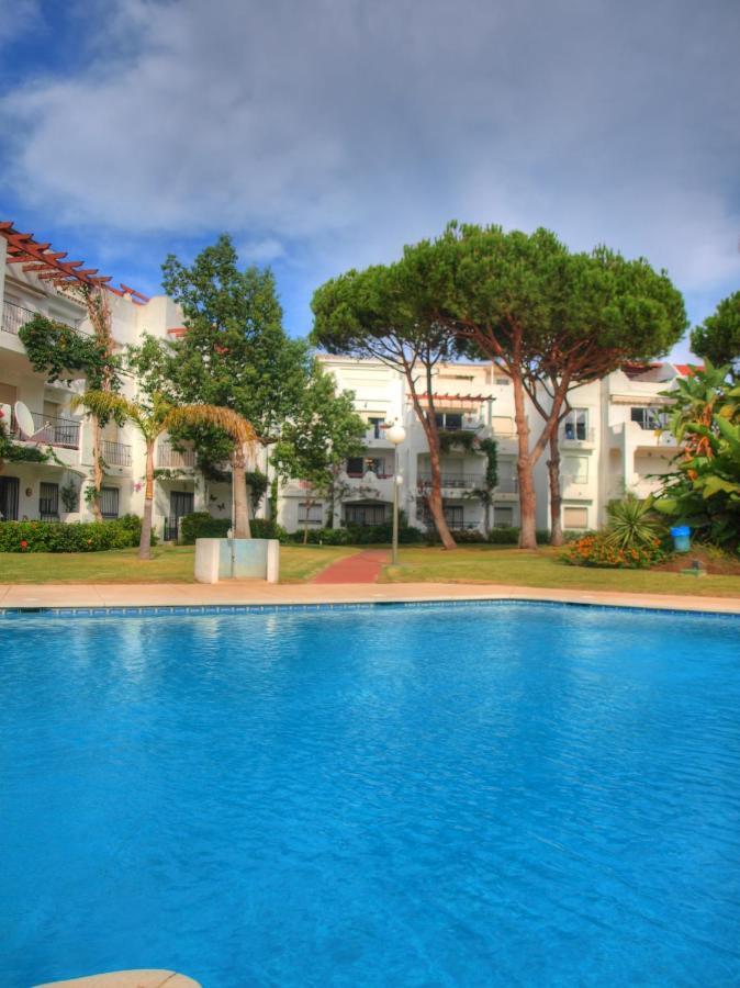 Sun Beach Apartment 에스테포나 외부 사진