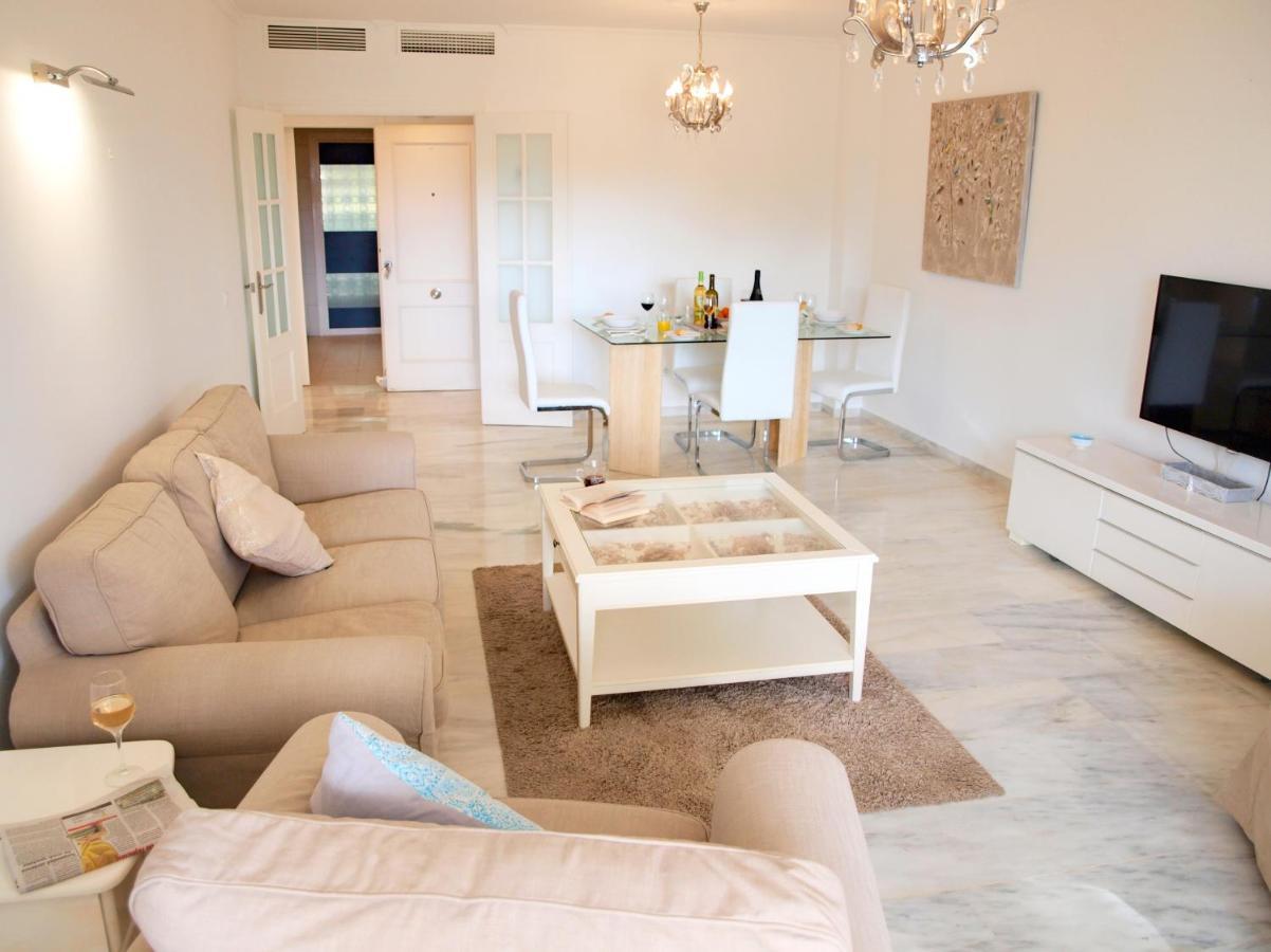 Sun Beach Apartment 에스테포나 외부 사진